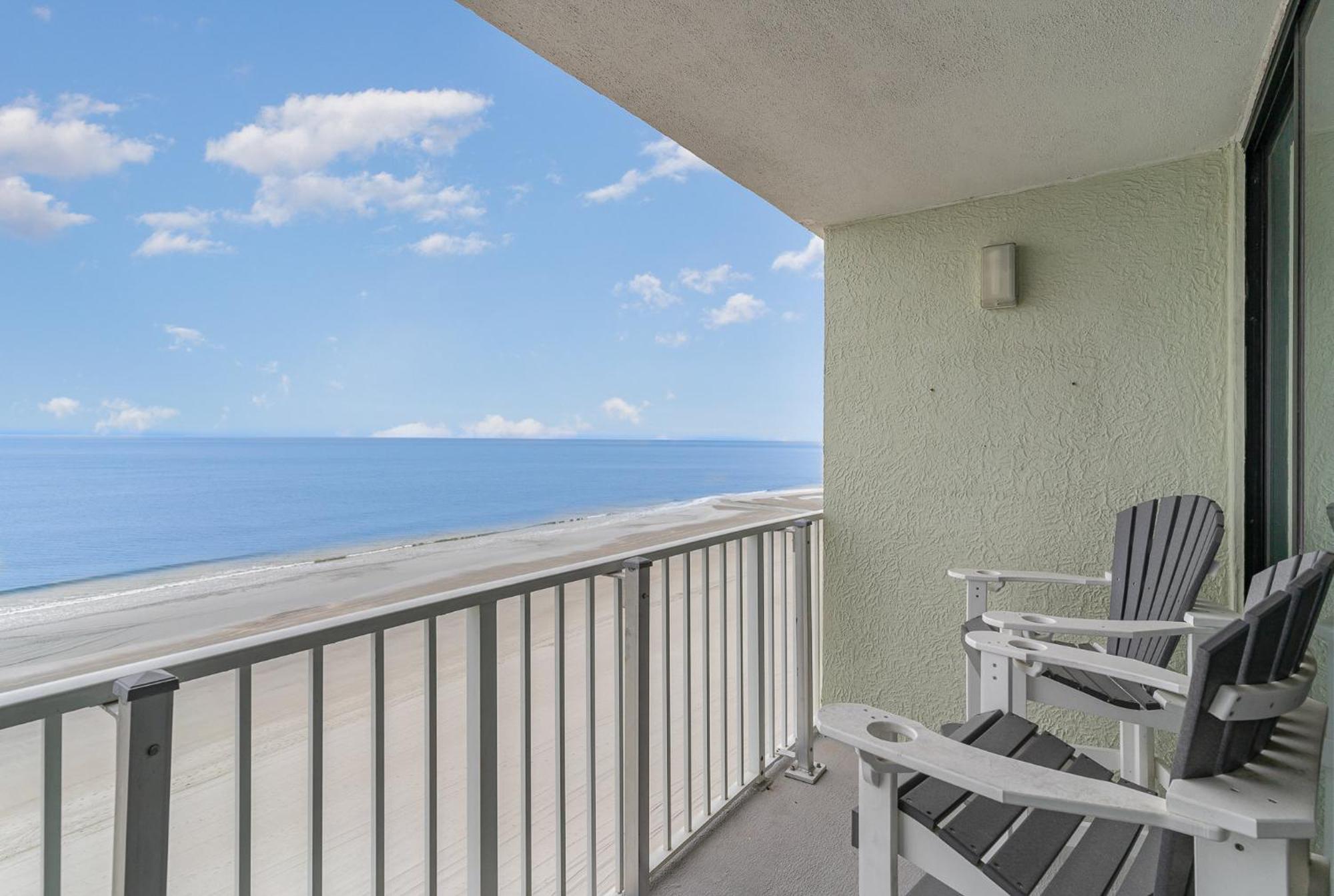 Sands Beach Club Briarcliffe Acres Eksteriør bilde